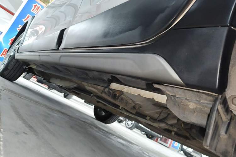 Used Toyota YARiS L Zhi Xuan 2022 X-Trail 1.5L CVT Luxury PLUS Edition Left Side Sill