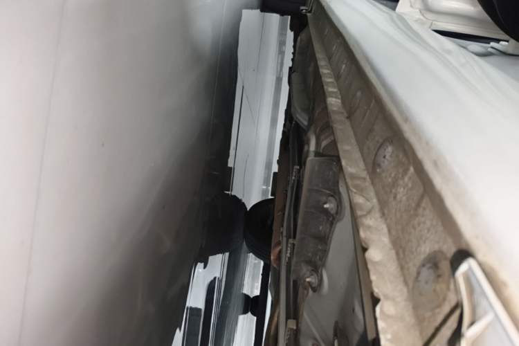 Used Toyota YARiS L Zhi Xuan 2022 1.5L CVT Leading PLUS Edition Left Side Sill