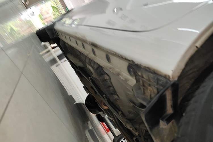 Used Toyota YARiS L Zhi Xuan 2022 1.5L CVT Leading PLUS Edition Left Side Sill