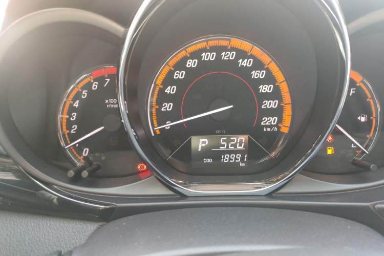 Used Toyota YARiS L Zhi Xuan 2022 X-Trail 1.5L CVT Luxury PLUS Edition Odometer Close Up