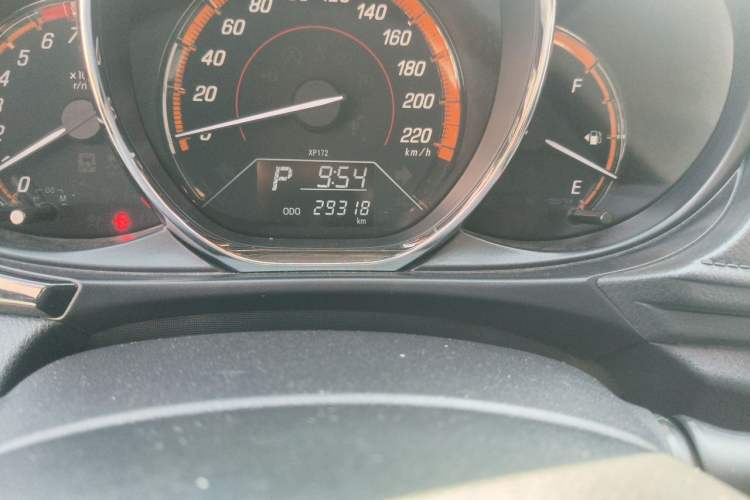Used Toyota YARiS L Zhi Xuan 2022 1.5L CVT Luxury PLUS Edition Odometer Close Up