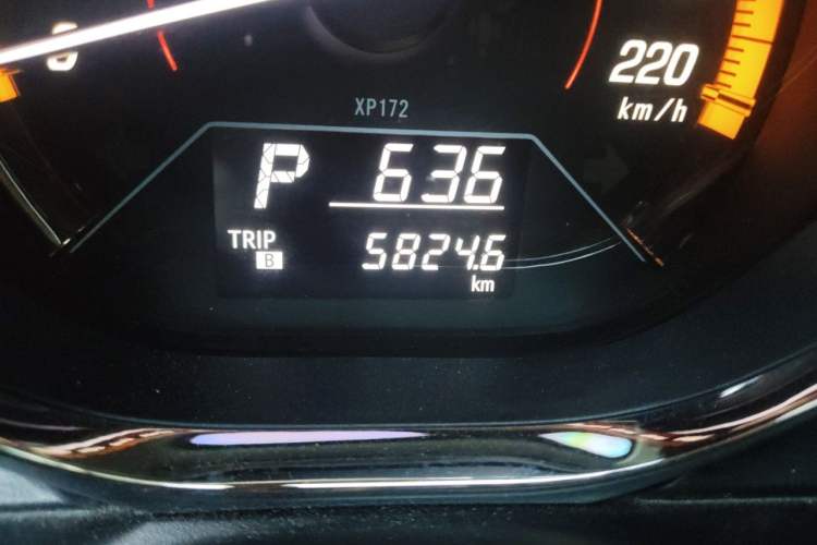 Used Toyota YARiS L Zhi Xuan 2022 X-Trail 1.5L CVT Leading PLUS Edition Odometer Close Up