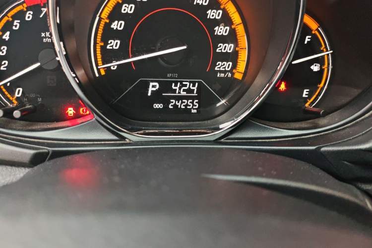 Used Toyota YARiS L Zhi Xuan 2022 X-Trail 1.5L CVT Leading PLUS Edition Odometer Close Up