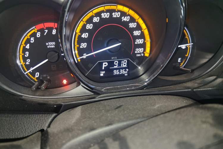 Used Toyota YARiS L Zhi Xuan 2022 X-Trail 1.5L CVT Luxury PLUS Edition Odometer Close Up