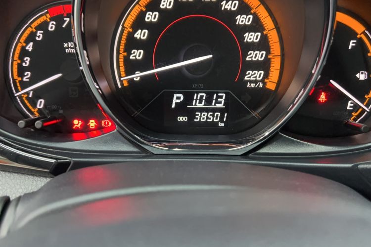 Used Toyota YARiS L Zhi Xuan 2022 X-Trail 1.5L CVT Luxury PLUS Edition Odometer Close Up