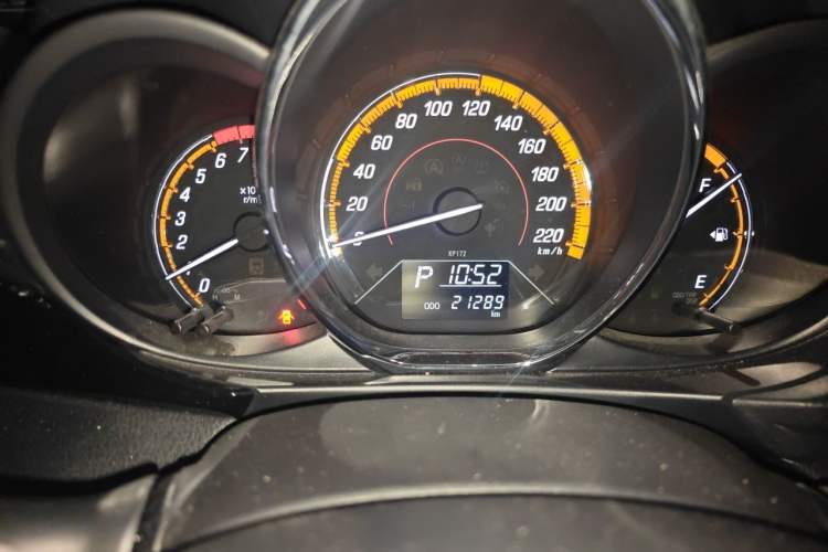 Used Toyota YARiS L Zhi Xuan 2022 X-Trail 1.5L CVT Prestige Edition Odometer Close Up