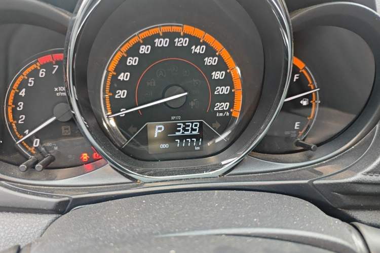 Used Toyota YARiS L Zhi Xuan 2022 X-Trail 1.5L CVT Leading PLUS Edition Odometer Close Up