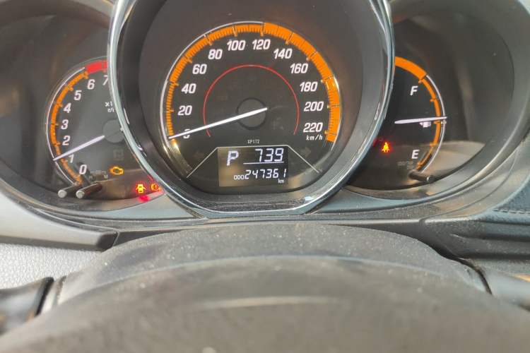 Used Toyota YARiS L Zhi Xuan 2022 X-Trail 1.5L CVT Leading PLUS Edition Odometer Close Up