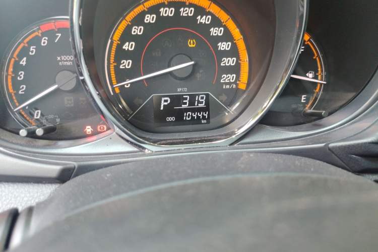 Used Toyota YARiS L Zhi Xuan 2022 X-Trail 1.5L CVT Luxury PLUS Edition Odometer Close Up