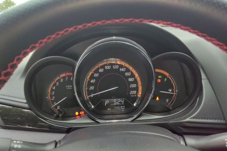Used Toyota YARiS L Zhi Xuan 2022 X-Trail 1.5L CVT Luxury PLUS Edition Odometer Close Up