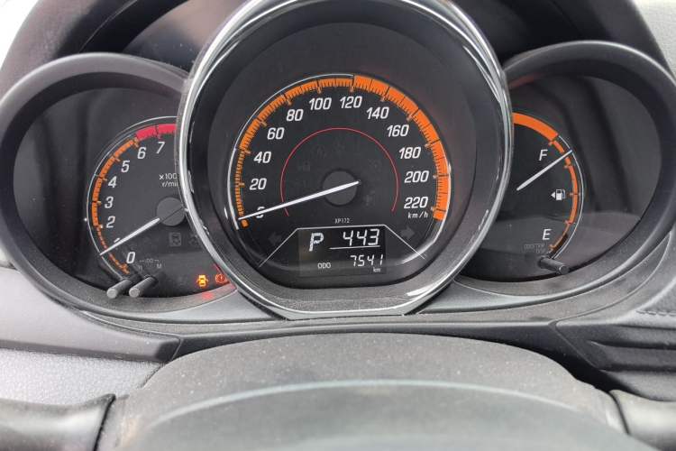 Used Toyota YARiS L Zhi Xuan 2022 X-Trail 1.5L CVT Leading PLUS Edition Odometer Close Up
