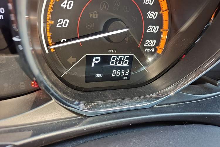 Used Toyota YARiS L Zhi Xuan 2022 X-Trail 1.5L CVT Prestige Edition Odometer Close Up