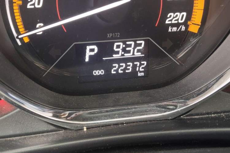 Used Toyota YARiS L Zhi Xuan 2022 X-Trail 1.5L CVT Luxury PLUS Edition Odometer Close Up