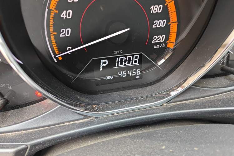 Used Toyota YARiS L Zhi Xuan 2022 X-Trail 1.5L CVT Leading PLUS Edition Odometer Close Up