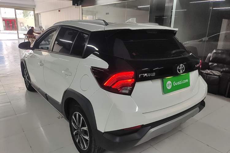 Used Toyota YARiS L Zhi Xuan 2022 1.5L CVT Luxury PLUS Edition Rear Left 45 Deg