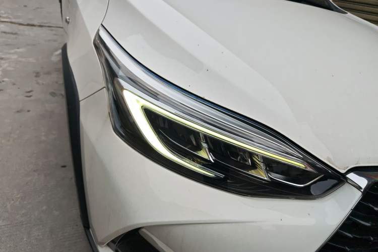 Used Toyota YARiS L Zhi Xuan 2022 X-Trail 1.5L CVT Leading PLUS Edition Right Front Headlight