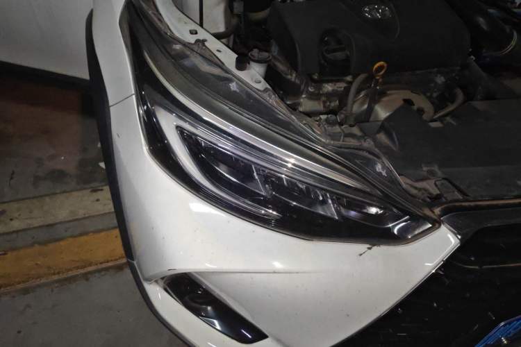 Used Toyota YARiS L Zhi Xuan 2022 X-Trail 1.5L CVT Leading PLUS Edition Right Front Headlight