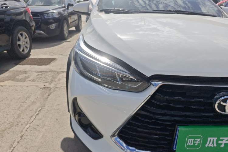 Used Toyota YARiS L Zhi Xuan 2022 X-Trail 1.5L CVT Leading PLUS Edition Right Front Headlight