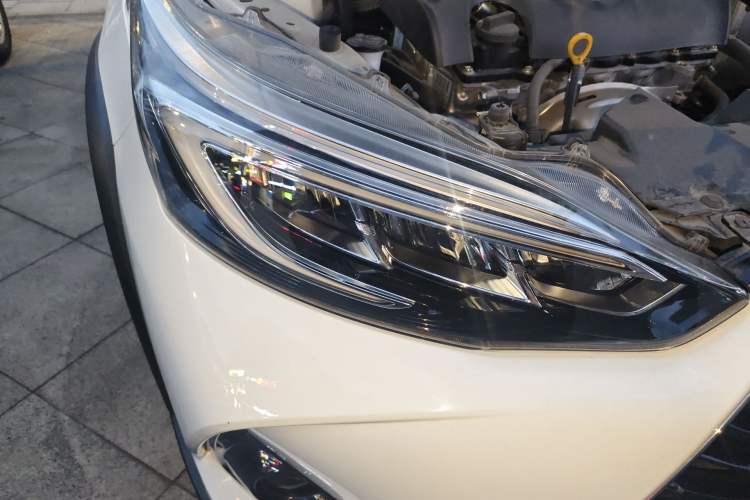 Used Toyota YARiS L Zhi Xuan 2022 X-Trail 1.5L CVT Leading PLUS Edition Right Front Headlight