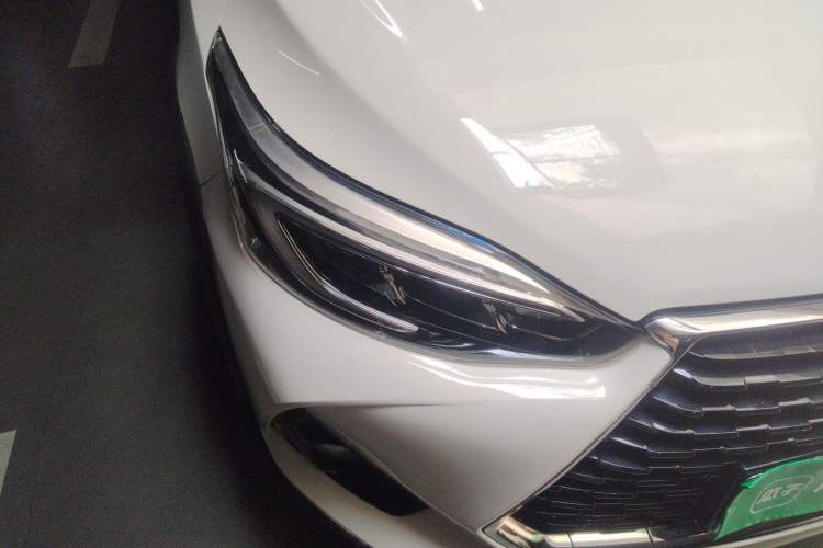 Used Toyota YARiS L Zhi Xuan 2022 X-Trail 1.5L CVT Luxury PLUS Edition Right Front Headlight