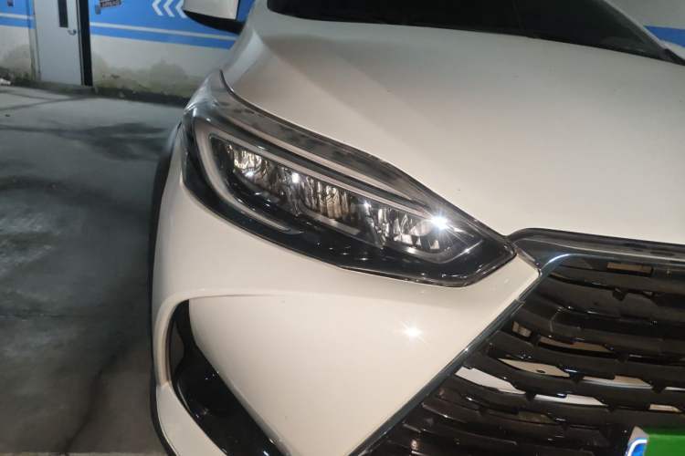 Used Toyota YARiS L Zhi Xuan 2022 X-Trail 1.5L CVT Leading PLUS Edition Right Front Headlight