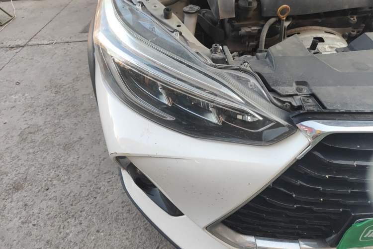 Used Toyota YARiS L Zhi Xuan 2022 X-Trail 1.5L CVT Leading PLUS Edition Right Front Headlight