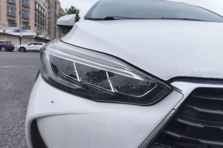 Used Toyota YARiS L Zhi Xuan 2022 X-Trail 1.5L CVT Luxury PLUS Edition Right Front Headlight