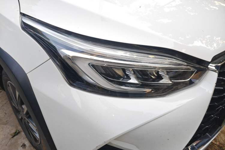 Used Toyota YARiS L Zhi Xuan 2022 X-Trail 1.5L CVT Luxury PLUS Edition Right Front Headlight