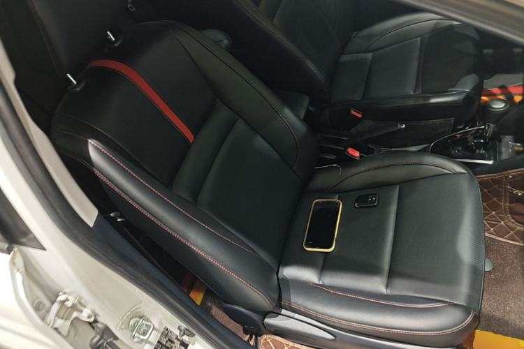 Used Toyota YARiS L Zhi Xuan 2022 X-Trail 1.5L CVT Luxury PLUS Edition Right Front Seat