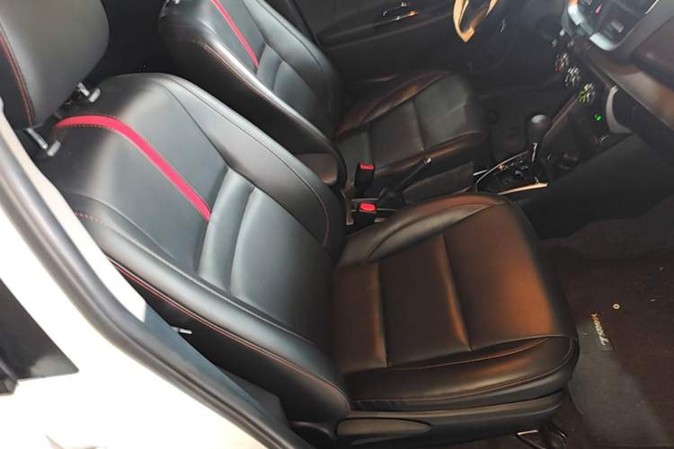 Used Toyota YARiS L Zhi Xuan 2022 X-Trail 1.5L CVT Luxury PLUS Edition Right Front Seat