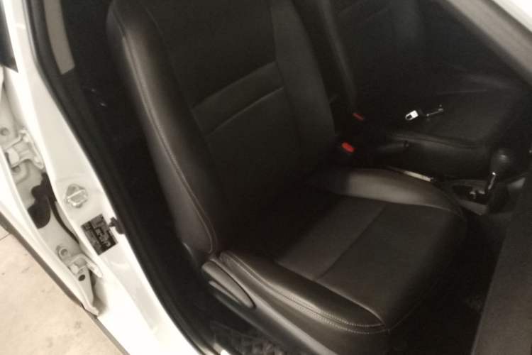 Used Toyota YARiS L Zhi Xuan 2022 X-Trail 1.5L CVT Leading PLUS Edition Right Front Seat