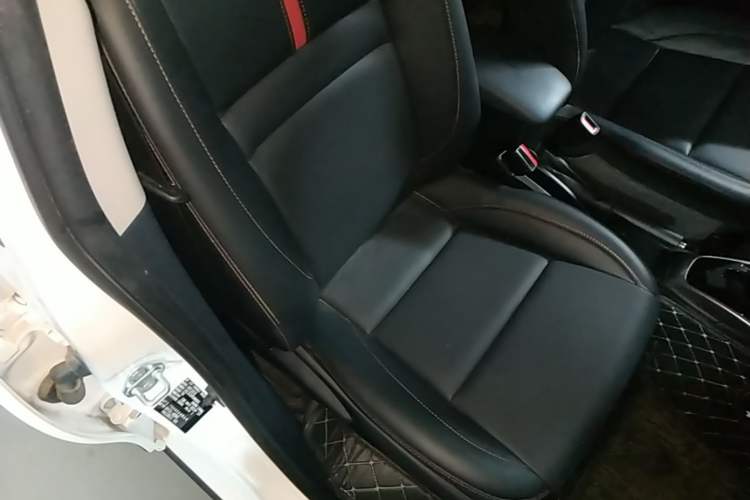 Used Toyota YARiS L Zhi Xuan 2022 X-Trail 1.5L CVT Luxury PLUS Edition Right Front Seat