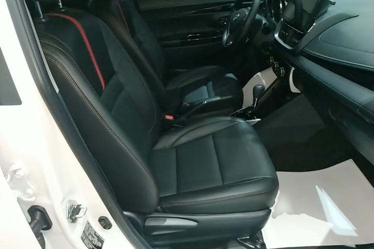 Used Toyota YARiS L Zhi Xuan 2022 X-Trail 1.5L CVT Luxury PLUS Edition Right Front Seat