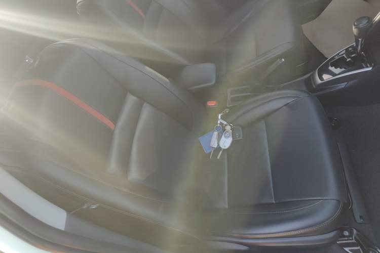 Used Toyota YARiS L Zhi Xuan 2022 X-Trail 1.5L CVT Luxury PLUS Edition Right Front Seat