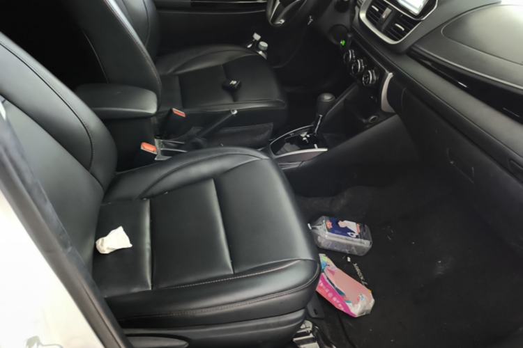 Used Toyota YARiS L Zhi Xuan 2022 X-Trail 1.5L CVT Luxury PLUS Edition Right Front Seat