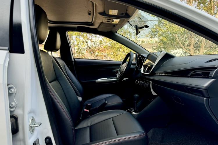 Used Toyota YARiS L Zhi Xuan 2022 X-Trail 1.5L CVT Leading PLUS Edition Right Front Seat