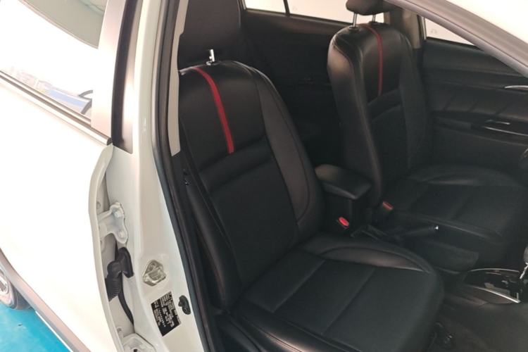 Used Toyota YARiS L Zhi Xuan 2022 X-Trail 1.5L CVT Luxury PLUS Edition Right Front Seat