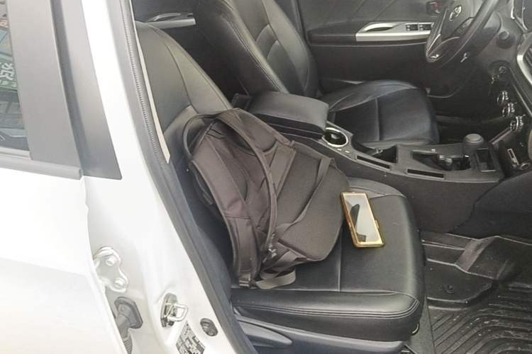 Used Toyota YARiS L Zhi Xuan 2022 1.5L CVT Leading PLUS Edition Right Front Seat