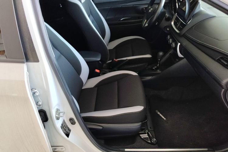Used Toyota YARiS L Zhi Xuan 2022 X-Trail 1.5L CVT Leading PLUS Edition Right Front Seat