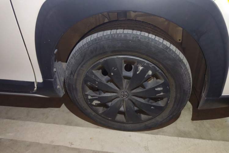 Used Toyota YARiS L Zhi Xuan 2022 X-Trail 1.5L CVT Leading PLUS Edition Right Front Wheel Hub