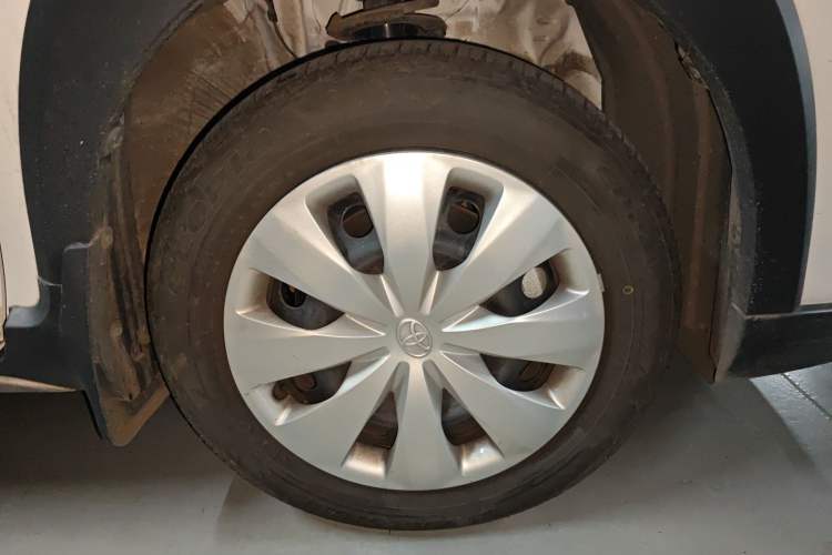 Used Toyota YARiS L Zhi Xuan 2022 X-Trail 1.5L CVT Leading PLUS Edition Right Front Wheel Hub
