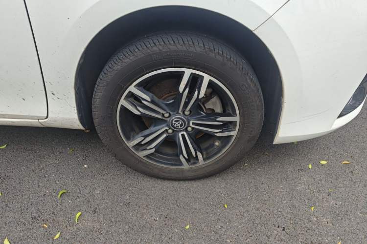 Used Toyota YARiS L Zhi Xuan 2022 1.5L CVT Leading PLUS Edition Right Front Wheel Hub
