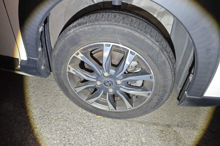 Used Toyota YARiS L Zhi Xuan 2022 X-Trail 1.5L CVT Prestige Edition Right Front Wheel Hub