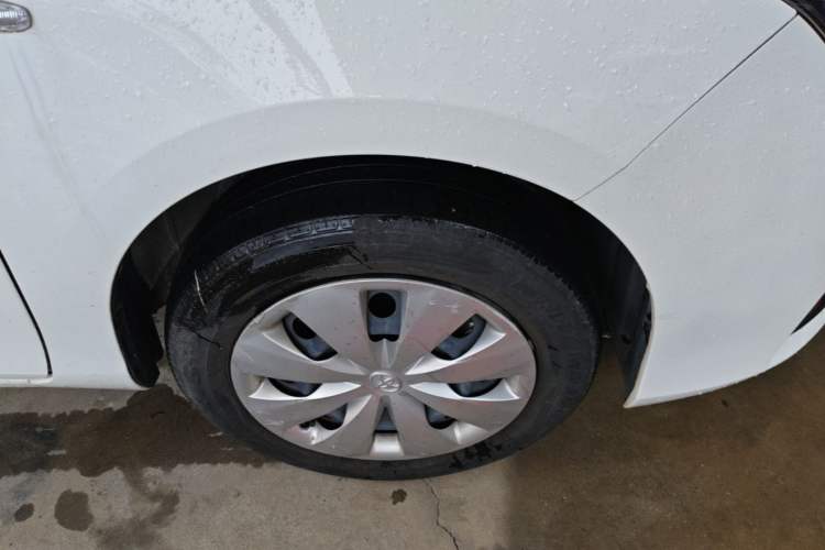 Used Toyota YARiS L Zhi Xuan 2022 1.5L CVT Leading PLUS Edition Right Front Wheel Hub