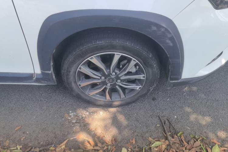 Used Toyota YARiS L Zhi Xuan 2022 X-Trail 1.5L CVT Luxury PLUS Edition Right Front Wheel Hub