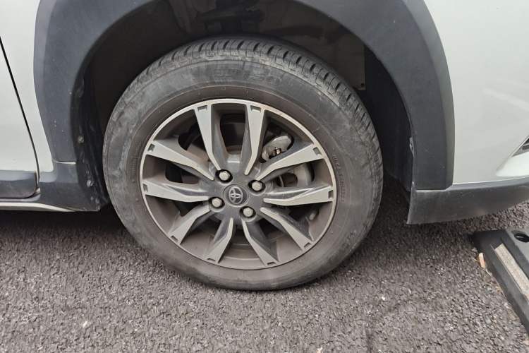 Used Toyota YARiS L Zhi Xuan 2022 X-Trail 1.5L CVT Prestige Edition Right Front Wheel Hub