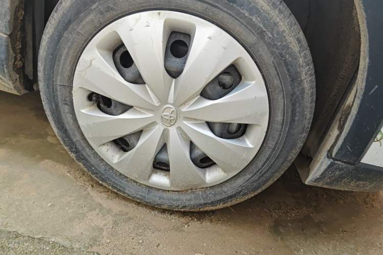 Used Toyota YARiS L Zhi Xuan 2022 X-Trail 1.5L CVT Leading PLUS Edition Right Front Wheel Hub
