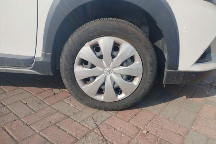 Used Toyota YARiS L Zhi Xuan 2022 X-Trail 1.5L CVT Leading PLUS Edition Right Front Wheel Hub