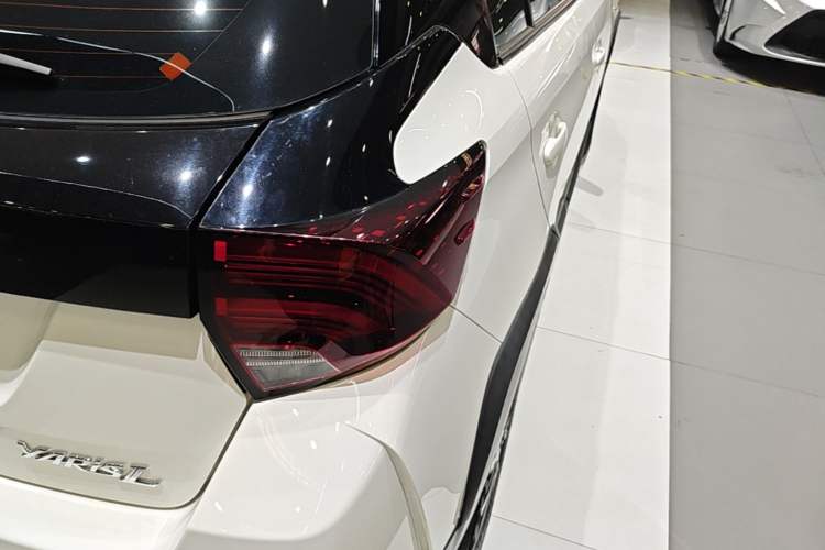 Used Toyota YARiS L Zhi Xuan 2022 X-Trail 1.5L CVT Luxury PLUS Edition Right Rear Taillight
