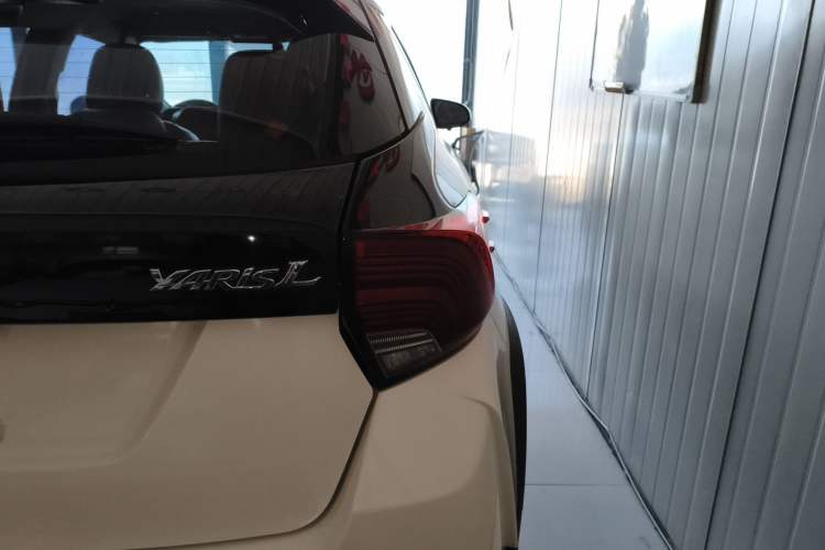 Used Toyota YARiS L Zhi Xuan 2022 X-Trail 1.5L CVT Leading PLUS Edition Right Rear Taillight
